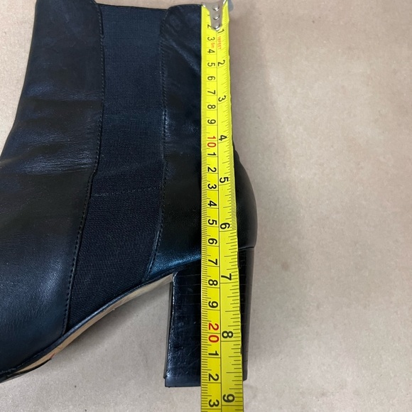 Cole Haan Black Genuine Leather Pull On Block Heel Almond Tor Ankle Boots Size 7 - Picture 9 of 9